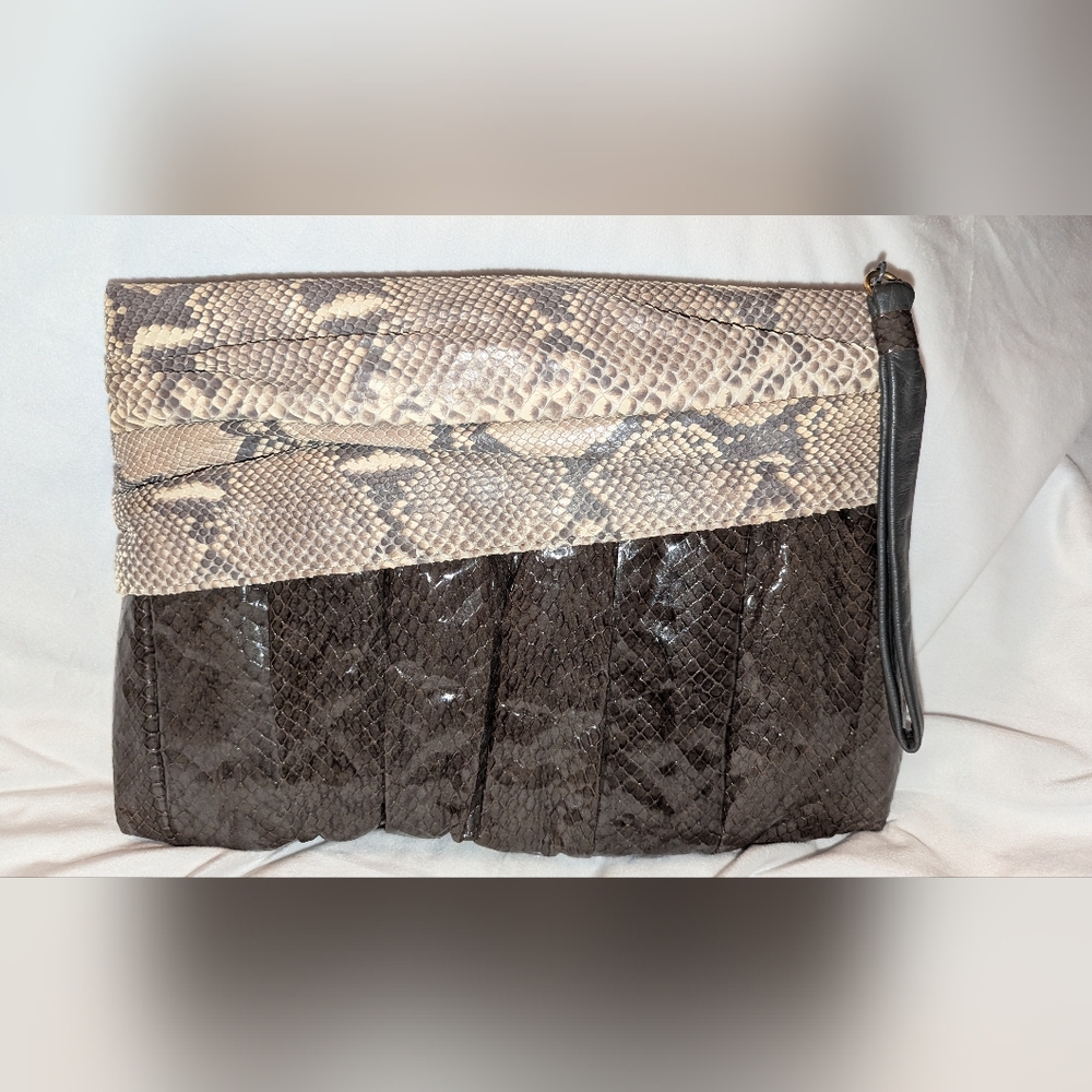 MARGOLM Italy Snakeskin Clutch Gray Cream Vintage VGUC